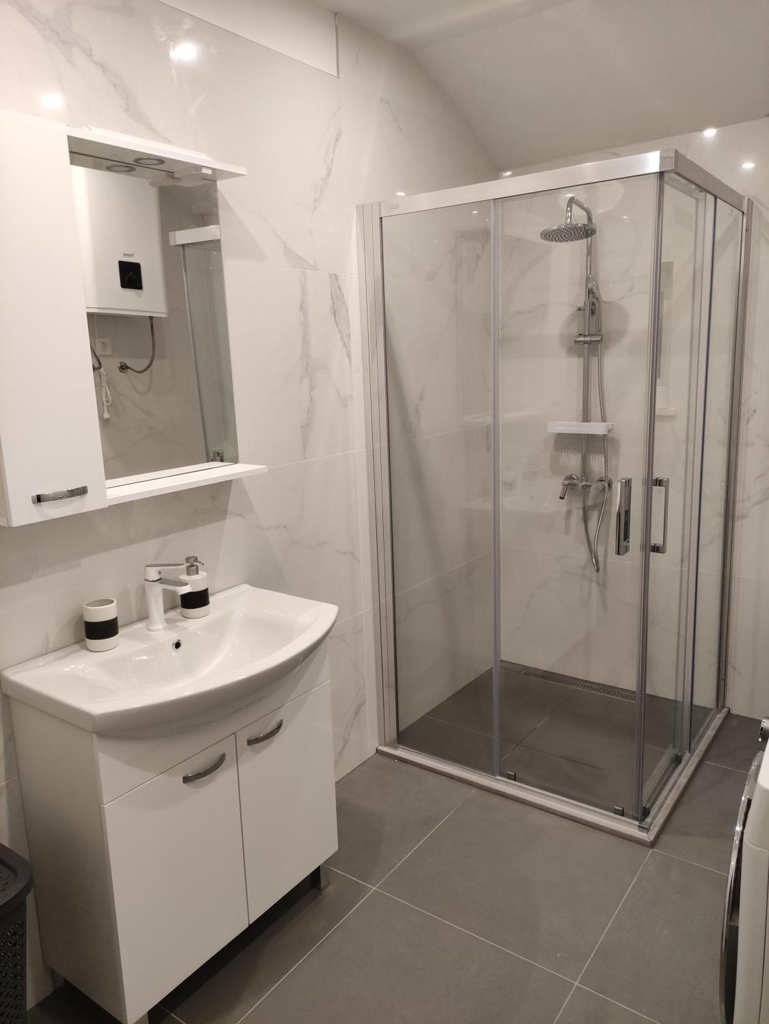 Mira 2 Apartment Zagvozd Bagian luar foto